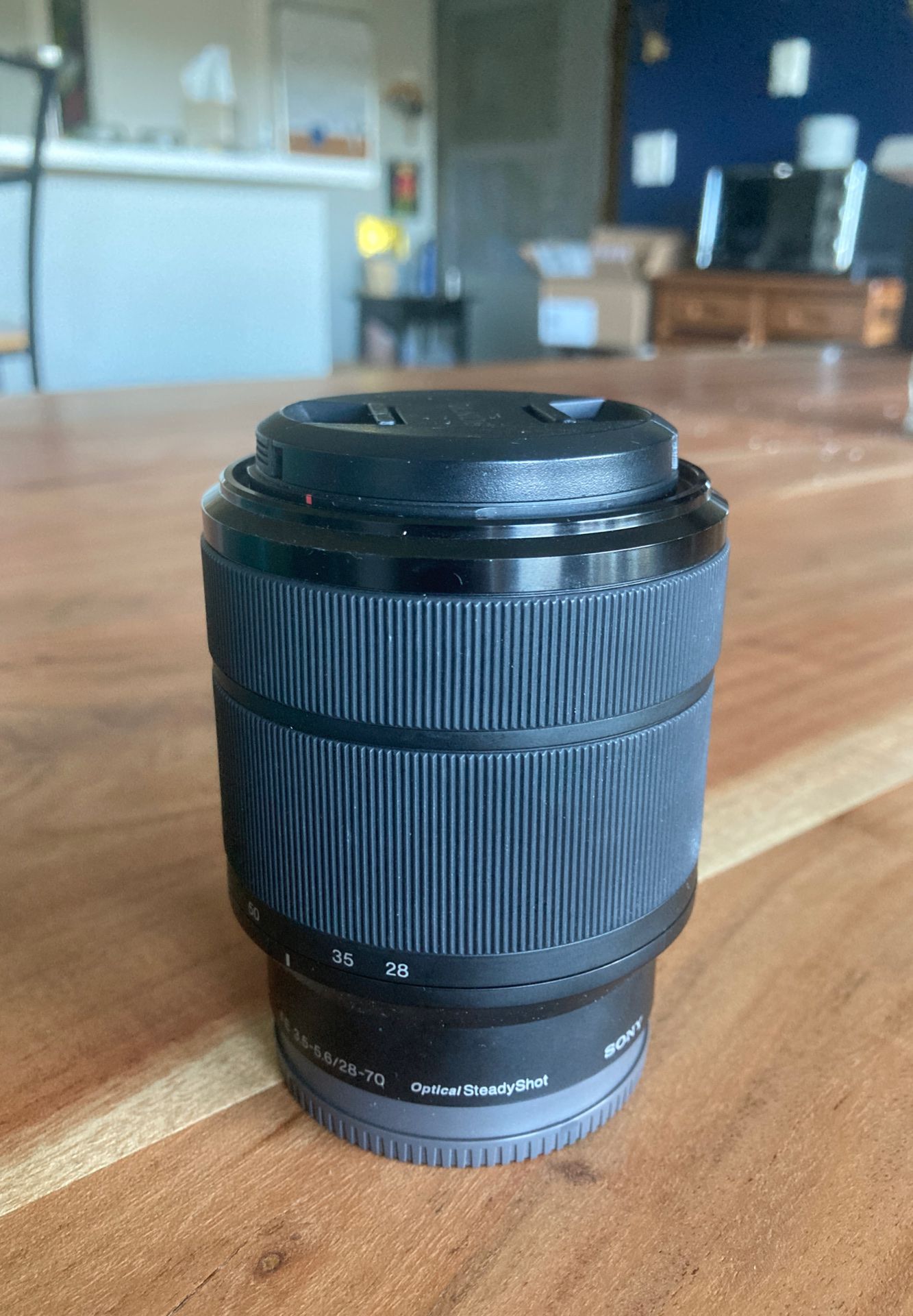 Sony FE 3.5-5.6/28-70 Lens