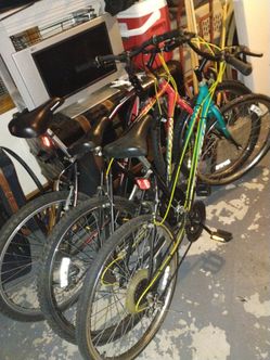Vintage his n hers Murray bicycle 26" wheels and Schwinn as well