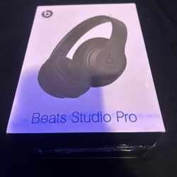 Beats Studio Pro
