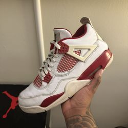 Jordan 4 Retro Alternate 89 (size 11.5)