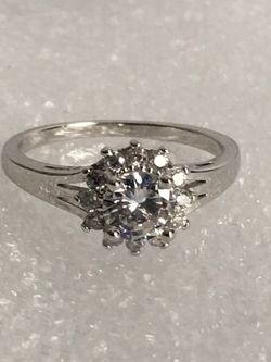 BEAUTIFUL SAPPHIRE RING SIZE 8