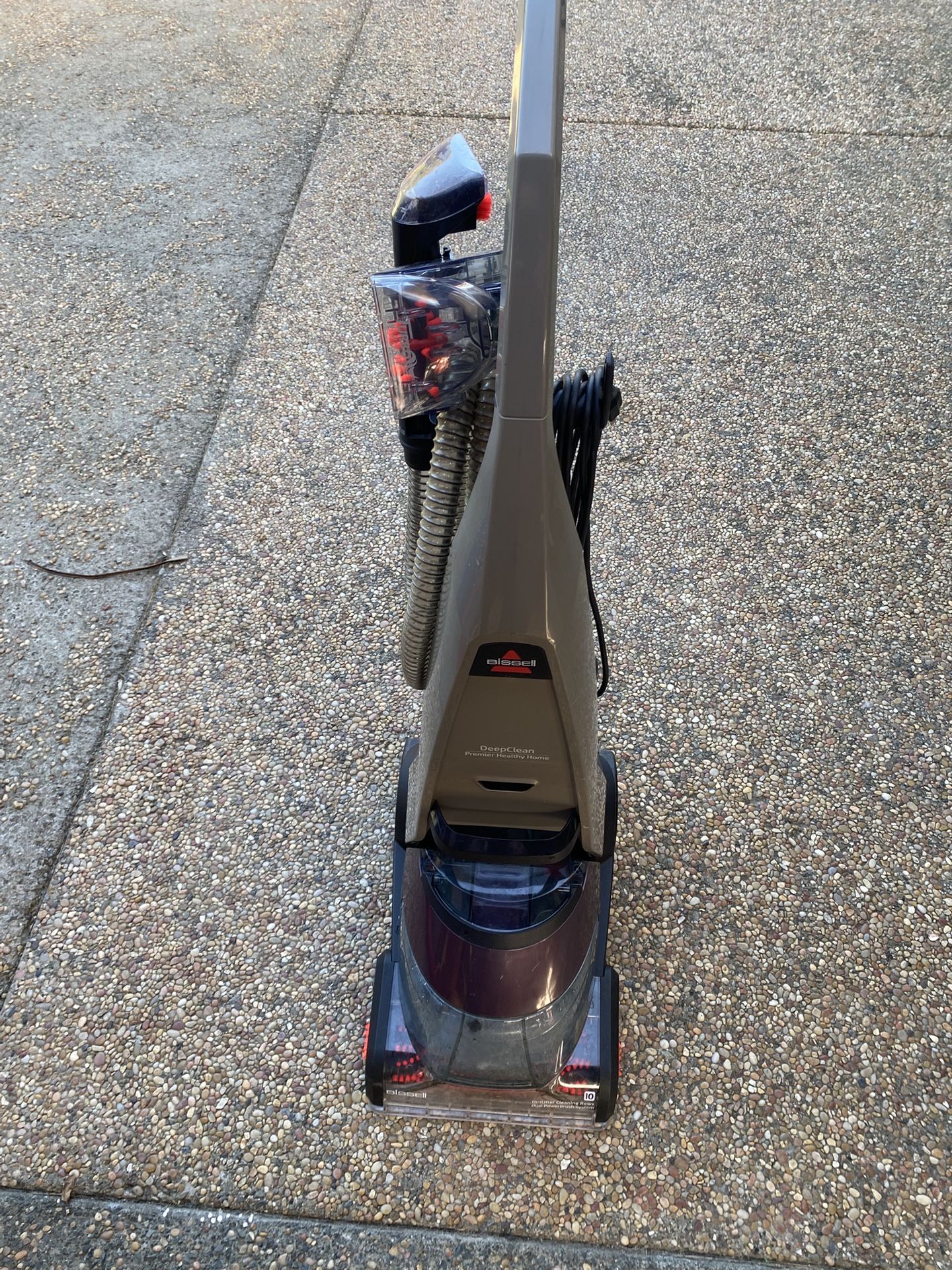 .bissell deepclean-premier-carpet-cleaner
