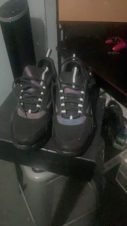 Dior b22