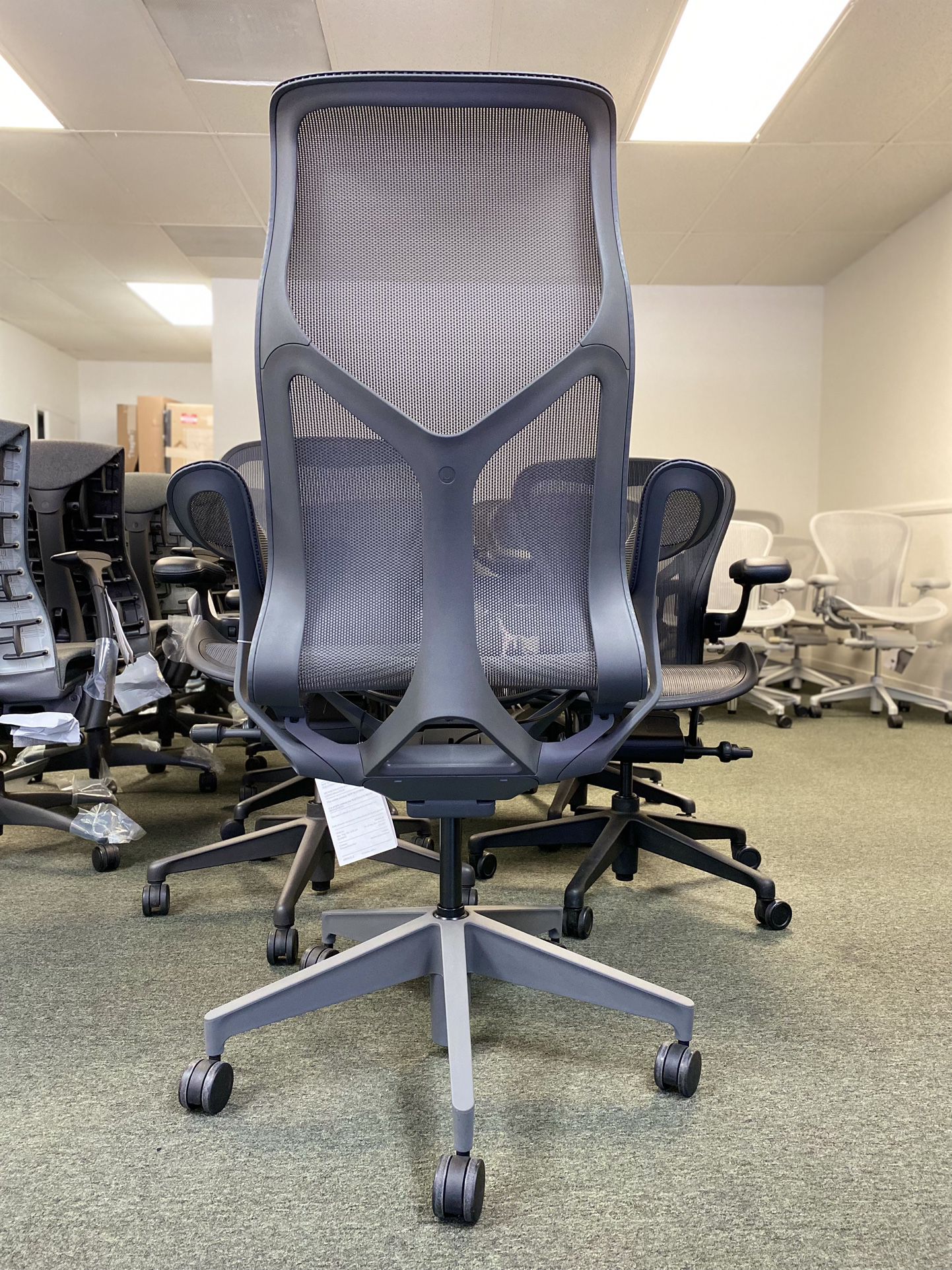 🔥50% OFF BRAND NEW HERMAN MILLER COSM CHAIR HIGH BACK FULLY LOADED 2023 🔥 $995.