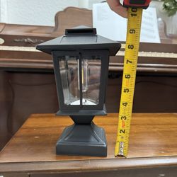 Set of 4 New Solar Powered Post Lanterns/lights