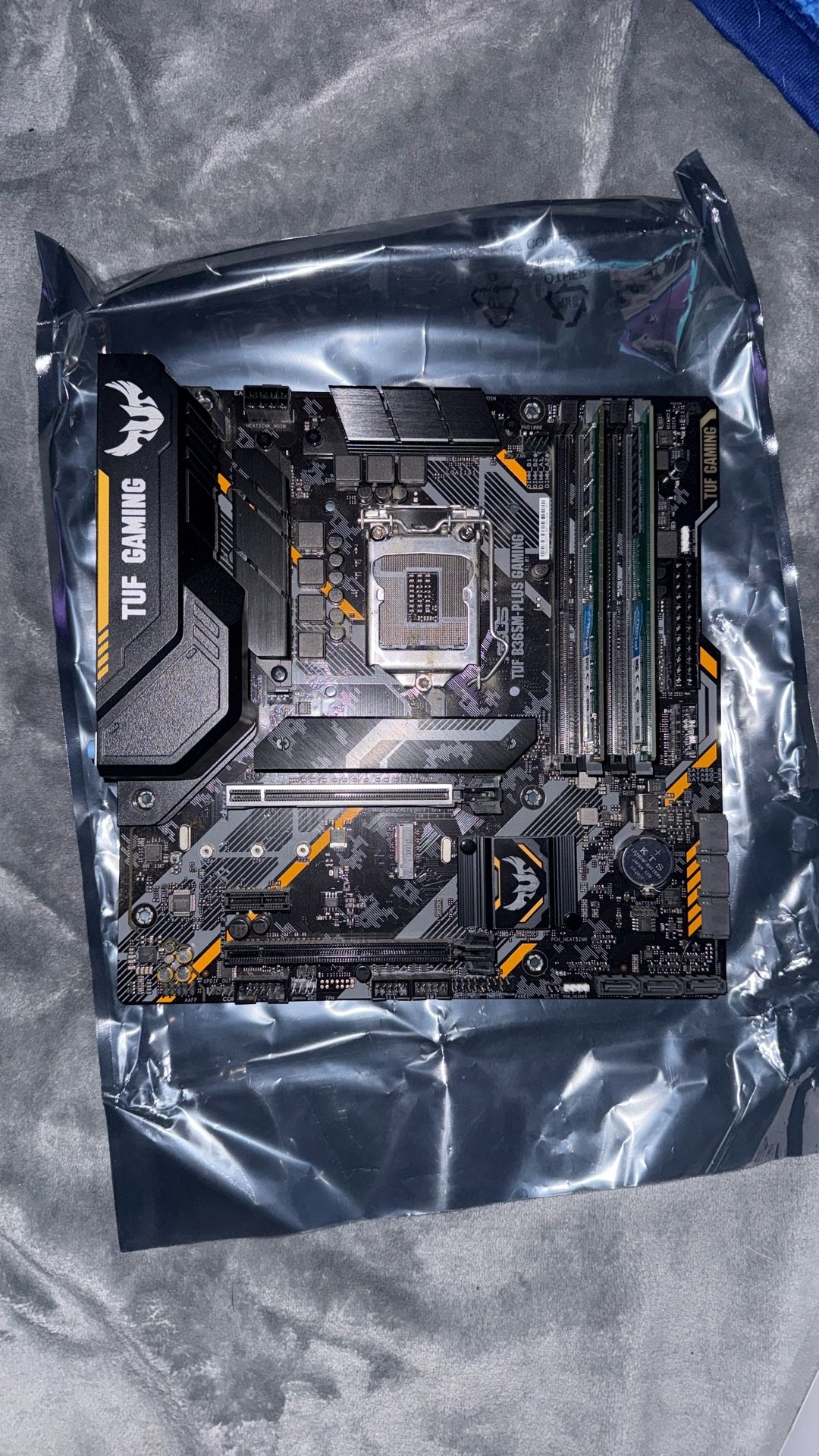 AM4 mobo+ram (2x8gb crucial ram sticks)