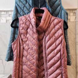 32degree Vests. Sale!