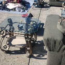 Yard Sale 3029 Ferngrove Way Antioch 