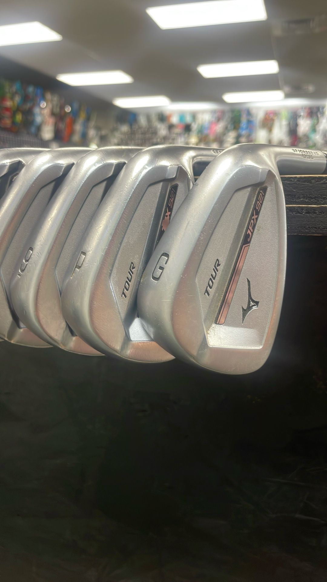 Mizuno-JPX-921-Tour-Iron-Set-4-thru-PW/GW-Right-Hand-Stiff-Flex