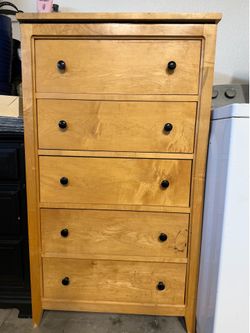Solid Wood 5-Drawer Chest Dresser