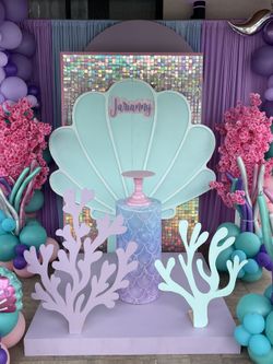 BACKDROPS - PLATFORM - ROMAN ARCH - WOOD DECORATION - PARTY PROPS - PARTY RENTALS - CANDY CARTS - MERMAID DECOR - WOOD PANELS - CHAMPAGNE WALL - DECOR