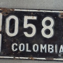Vintage Liscense Plate 