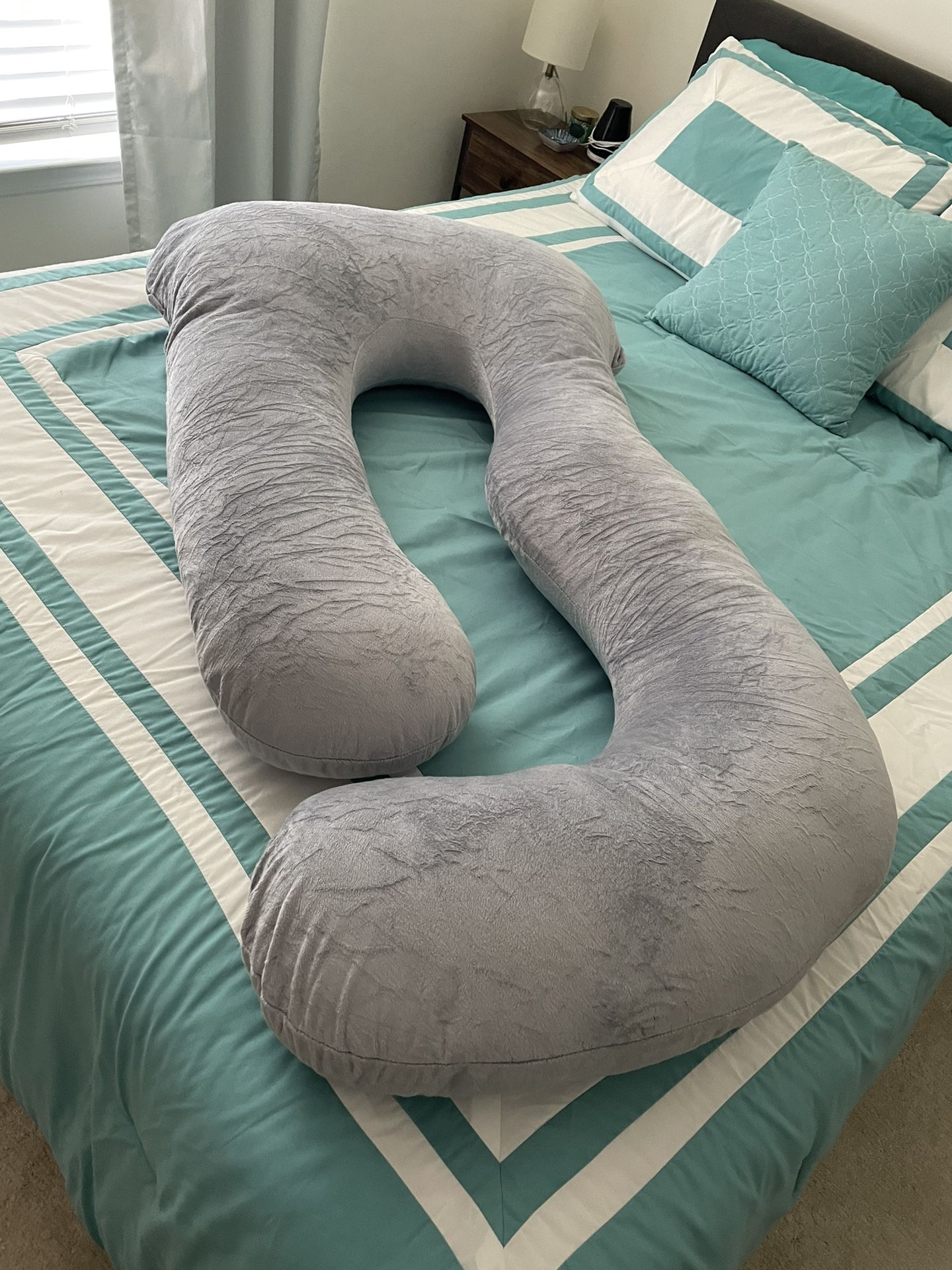 Pregnancy Pillow