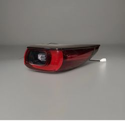 2022 2023 2024 2025 MAZDA CX 5 Cx-5 RIGHT TAIL LIGHT OEM USED