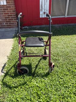 4-Wheel Rollator Walker with Seat