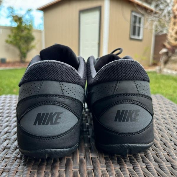 Nike Air Ring Leader Low 488102 002 Black Grey Men s for Sale in North Las Vegas NV OfferUp