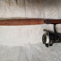 Haddon "Pal" Deluxe 8 1/2'  Bass Rod with ABU Garcia Cardinal 753 Spinning Reel