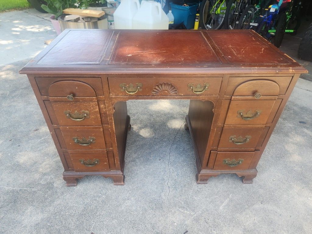 Wooden Desk Taylor Made Brand. Good Refurbishing Project. 44 wide 22 deep 29 1/2 tall