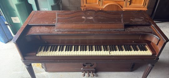 Free piano