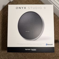 Onyx Studio 9