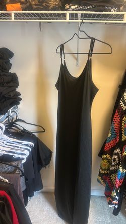 Women’s black dress XL