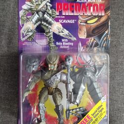Predator Scavage Action Figure