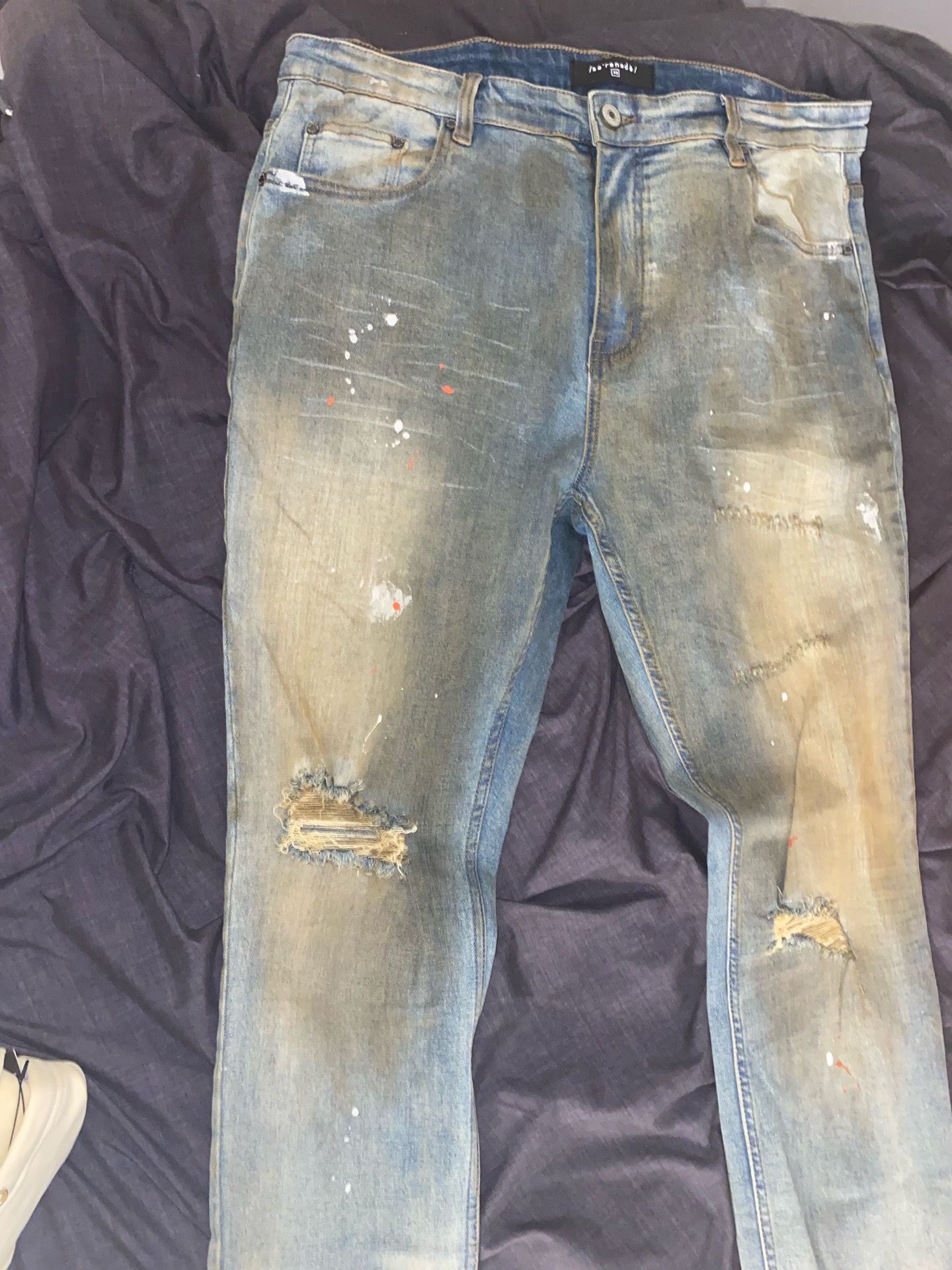 Serenede paint splatter distressed jeans