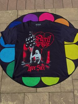 Avril Lavigne Black Graphic Tee