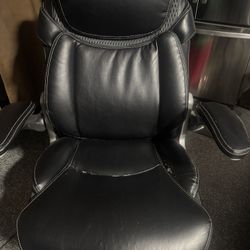 Black Office Chair 