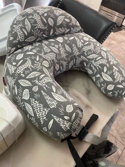 Momcozy Nursery pillow