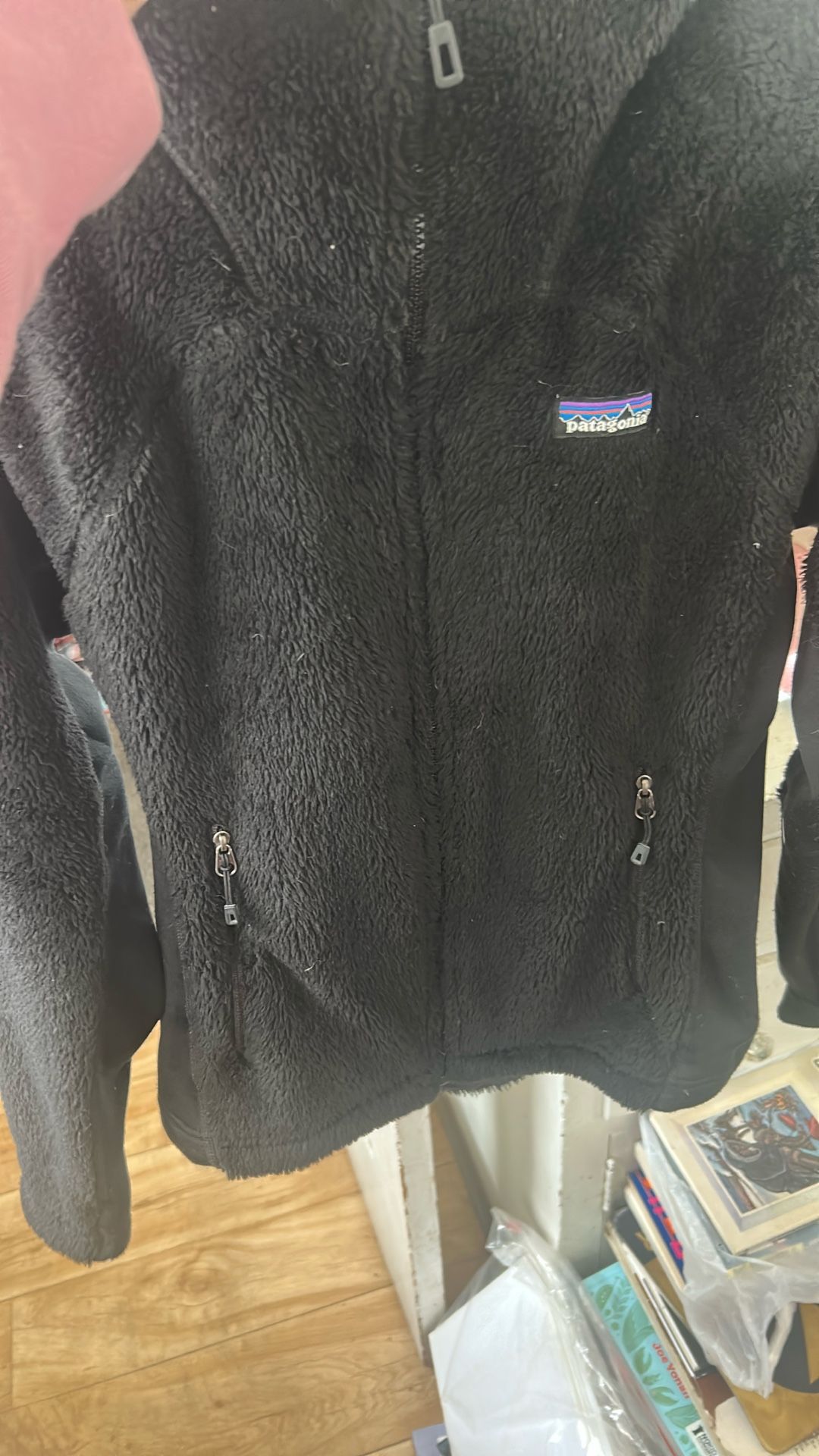 Black Small Patagonia Fleece
