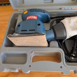 Ryobi Palm Sander With Case