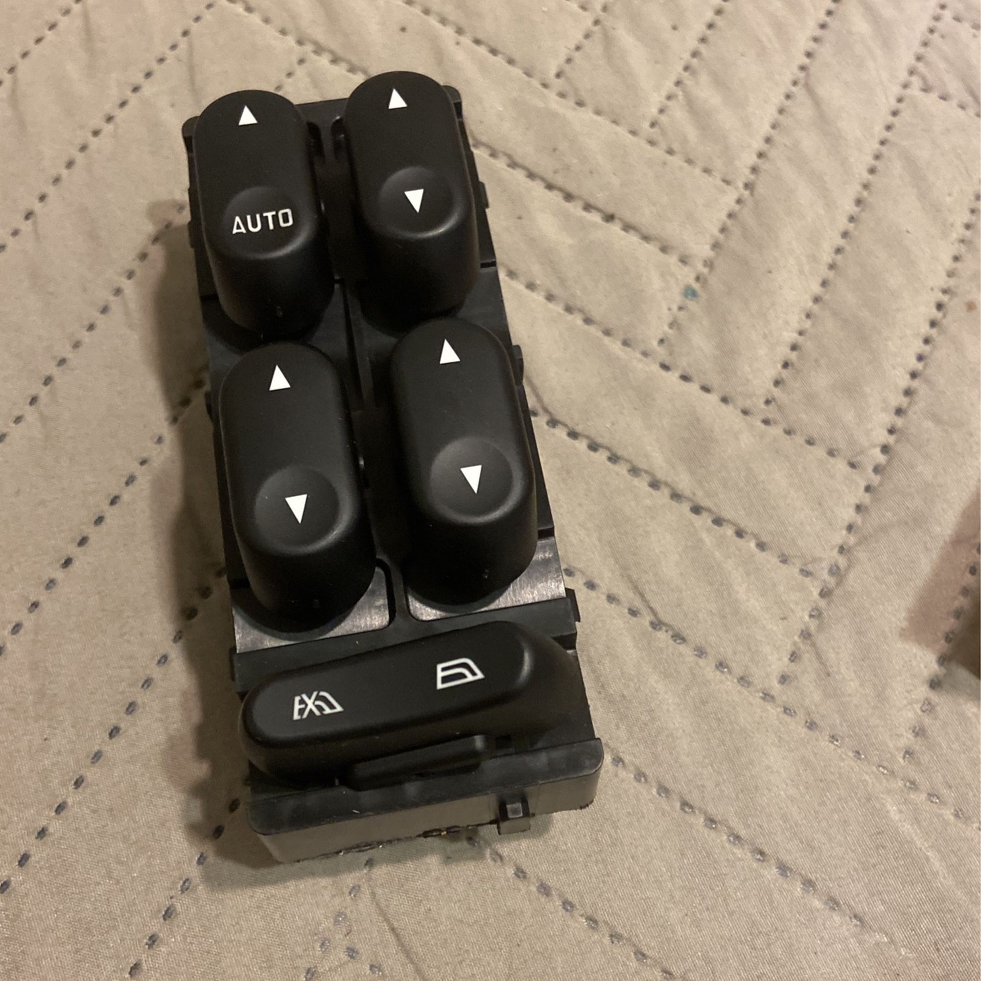 Ford F-250  Window switch