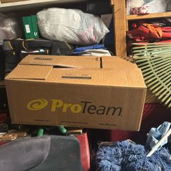Pro Team commercial vacuum new