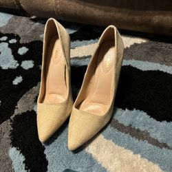 Tan Pumps 