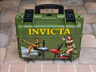 Invicta Watch Collector Case – Military Pin-Up Edition