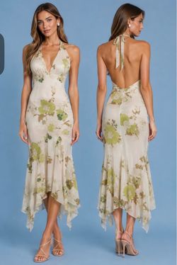 Floral maxi dress with tie back #floral #maxidress #eveningwear