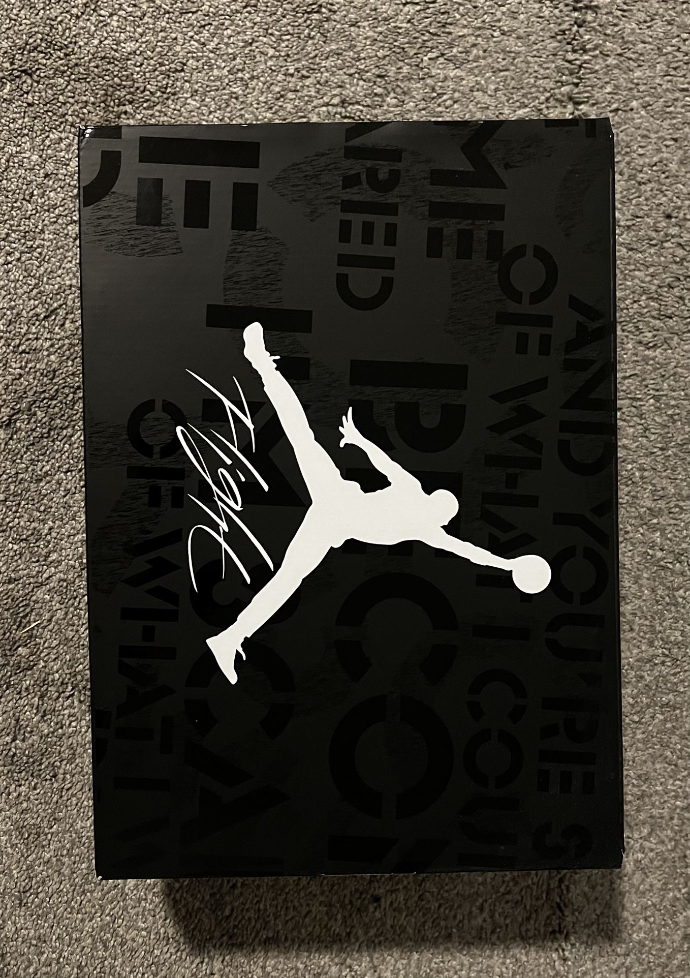 Air Jordan 4 Retro