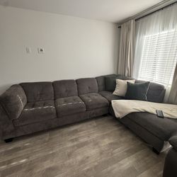 Sectional / Recliner Couch 