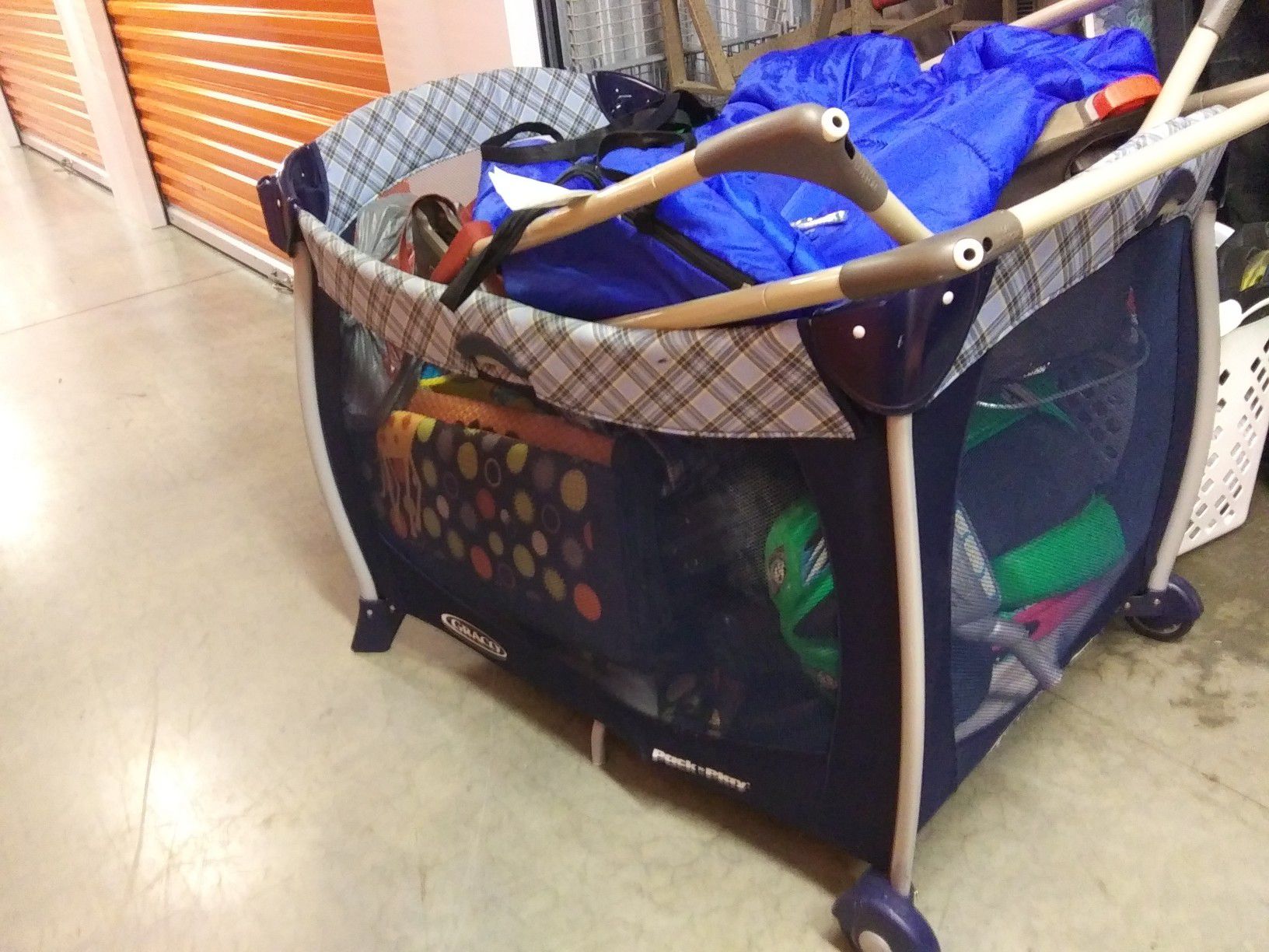 2 Play pens , Baby swing and Stroller $40 for All !!!