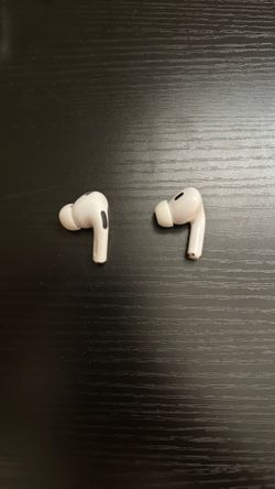2nd Generation Airpod Pros Just The Earbuds