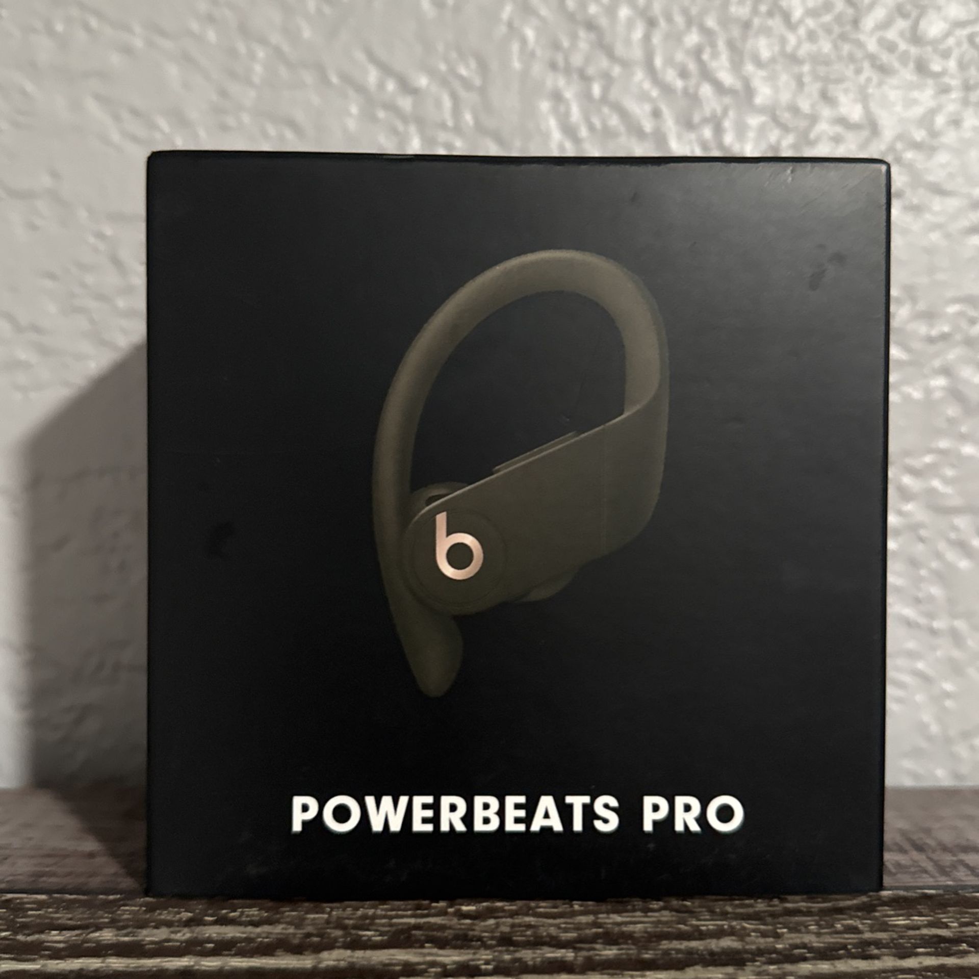 AirPods Power Beats