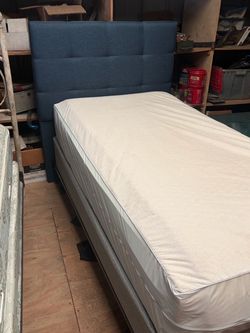 Twin bed
