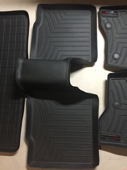 WeatherTech Floor Mats for Ford Explorer 2017-2019