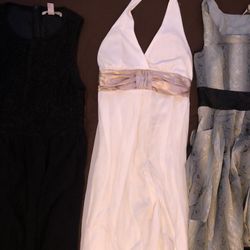 3 Dresses (Size: L)