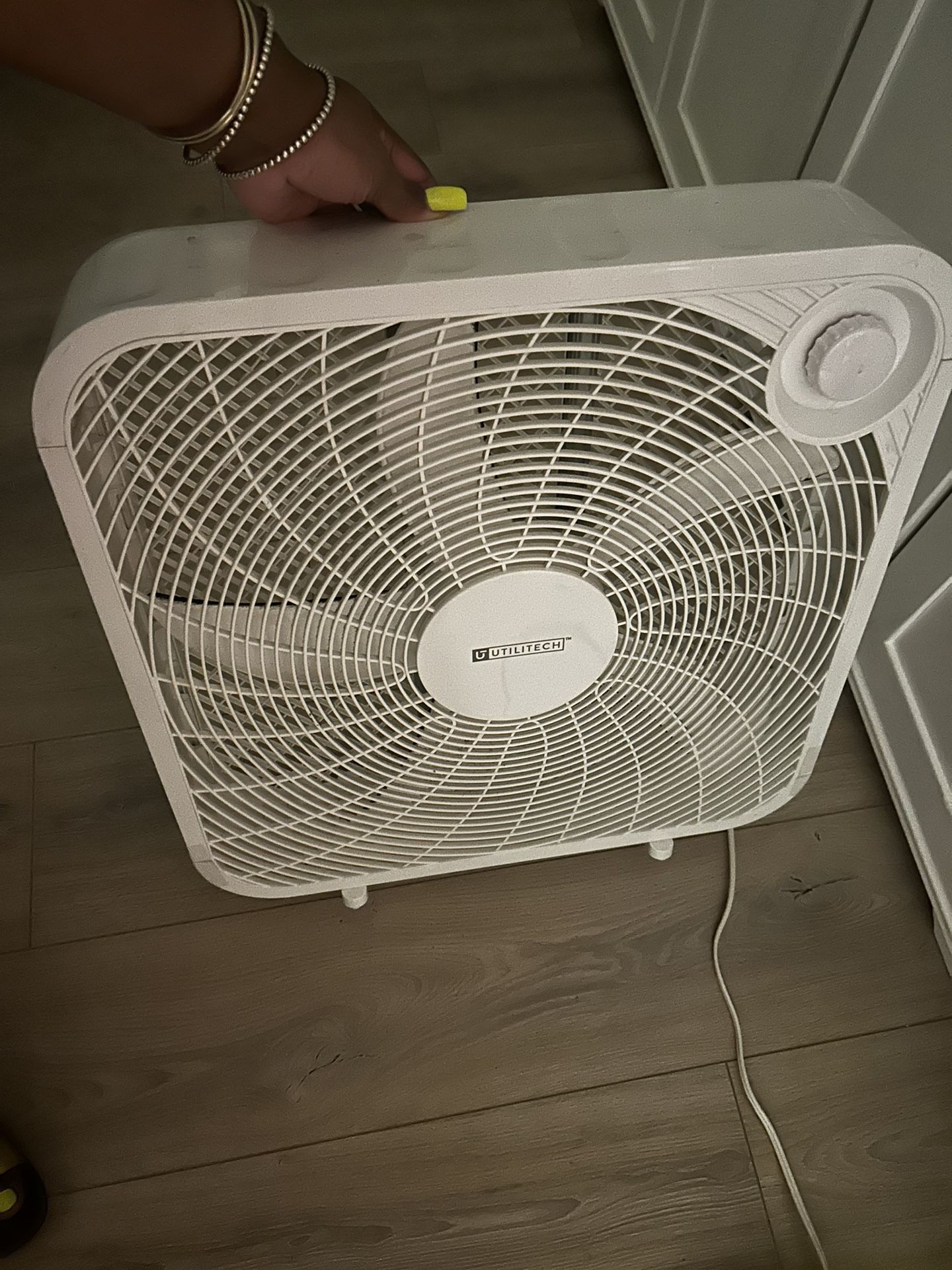 20” Utilitech Box Fan
