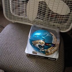 Jackson Ville Jaguar. Foot Ball Helmet With Tever Lawrence Signed 
