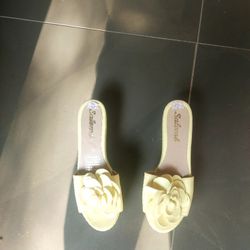 Salome Women's Sandals Shoes Size 9.5  40EU