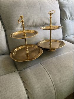 Two Tier Treat Stand