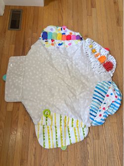Lovevery Baby Gym Play Time Padded Mat Bright Bold Colors